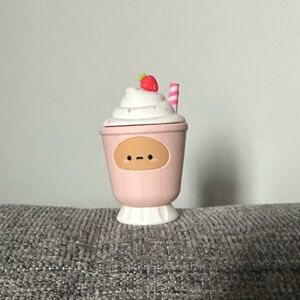 Tayto’s diner blind box figure - Tayto potato shake